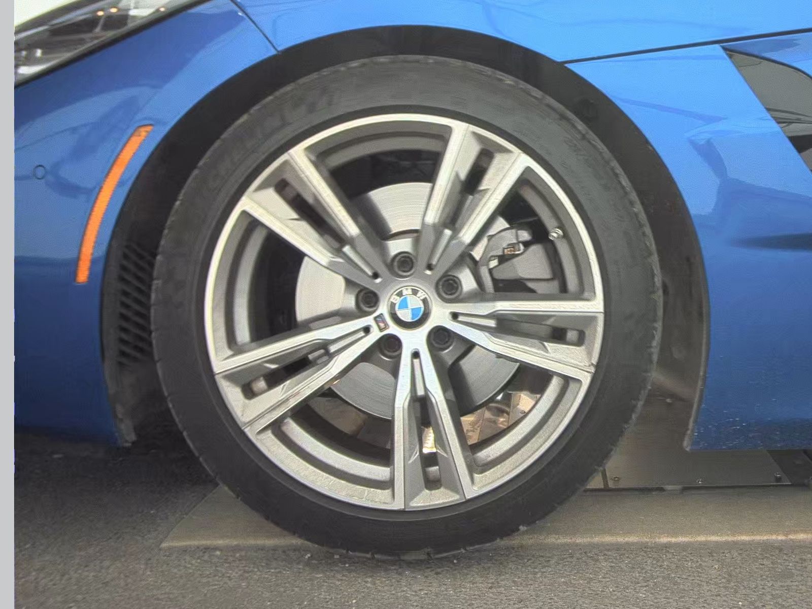 2025 BMW Z4 sDrive30i RWD