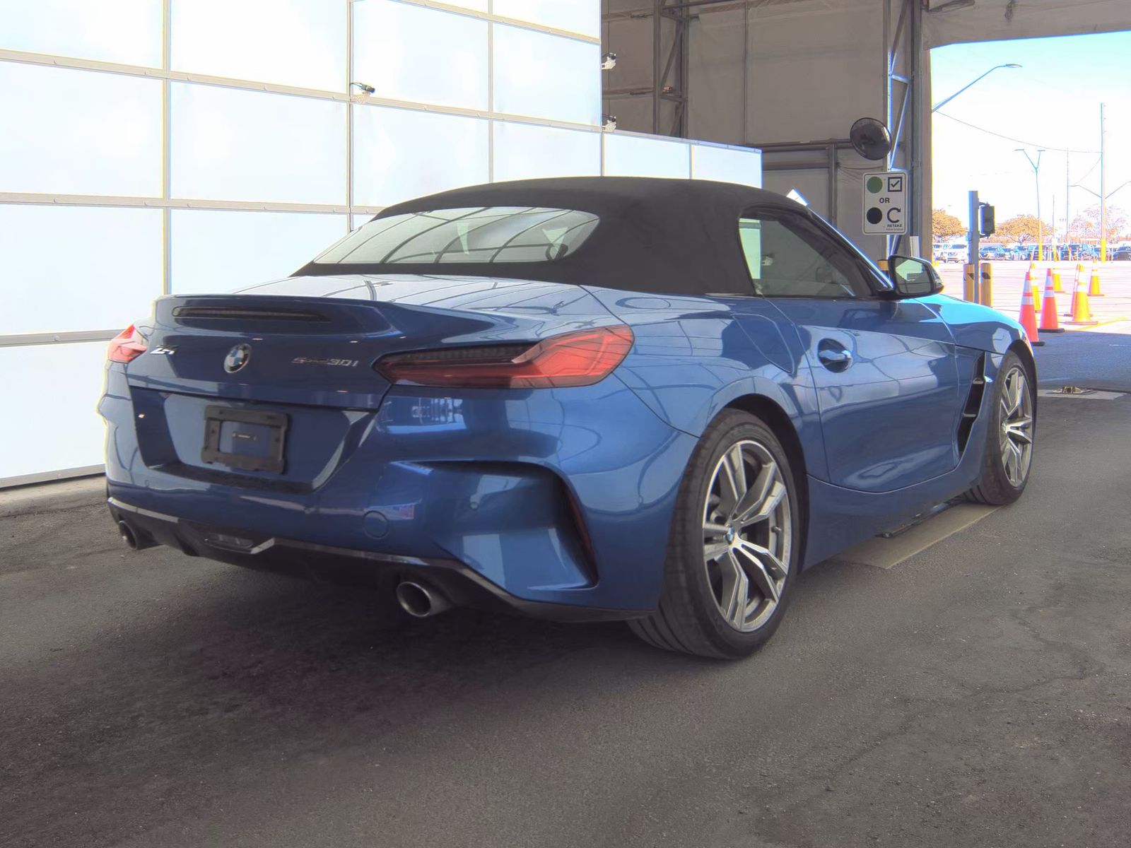 2025 BMW Z4 sDrive30i RWD