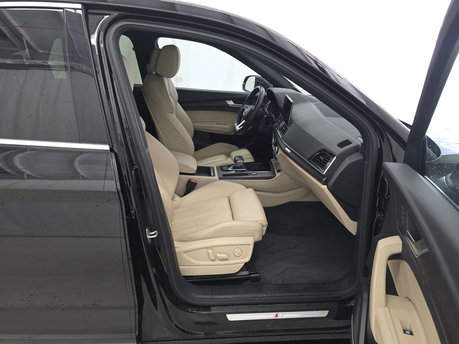 2022 Audi Q5 S line Premium Plus AWD