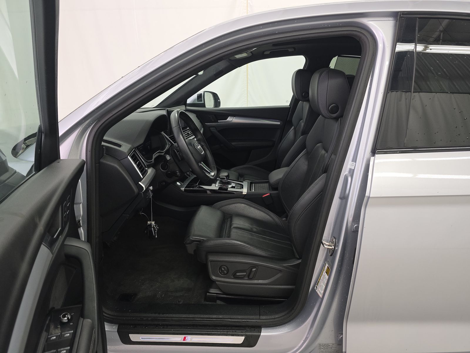 2023 Audi Q5 S line Prestige AWD