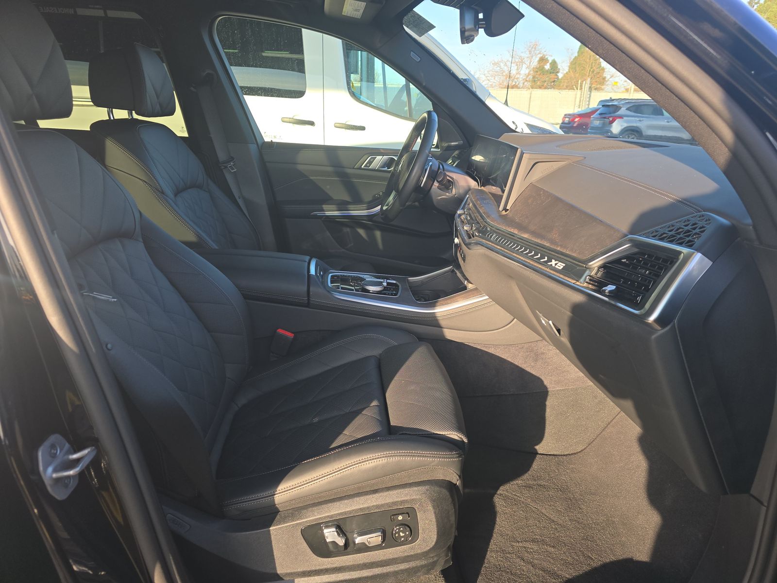 2025 BMW X5 xDrive40i AWD