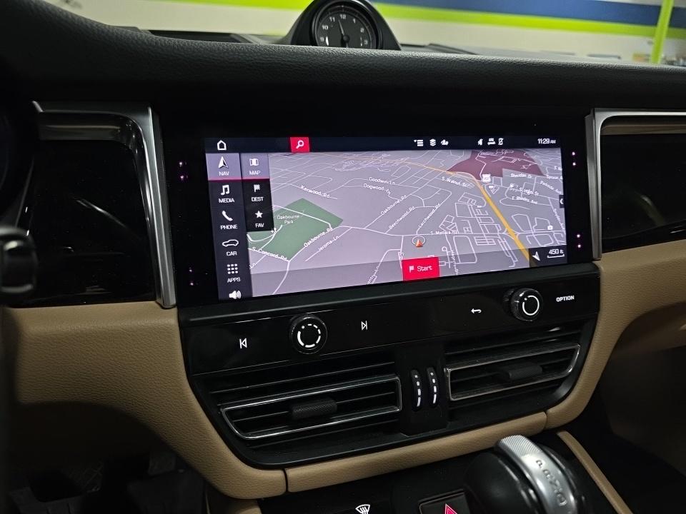 2023 Porsche Macan Base AWD