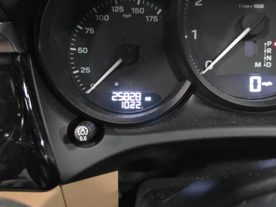 2023 Porsche Macan Base AWD