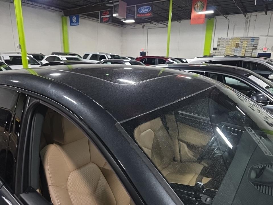 2023 Porsche Macan Base AWD