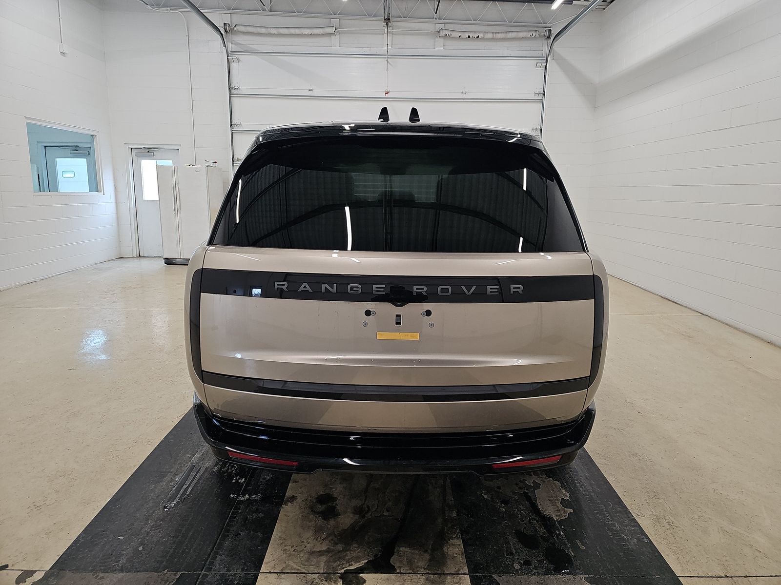 2024 Land Rover Range Rover SE AWD