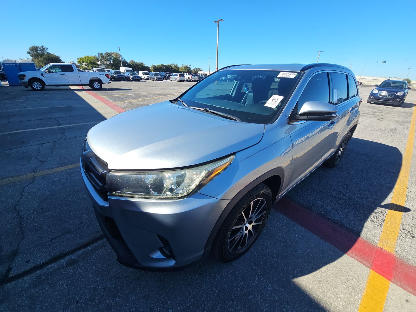 2018 Toyota Highlander SE FWD