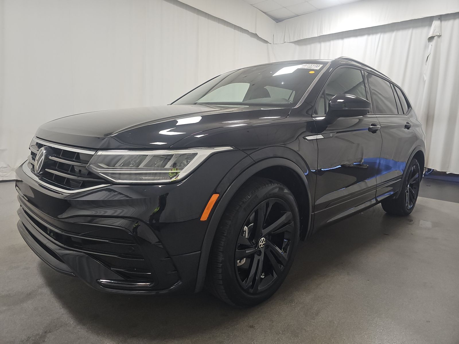 2024 Volkswagen Tiguan 2.0T SE R-Line Black FWD