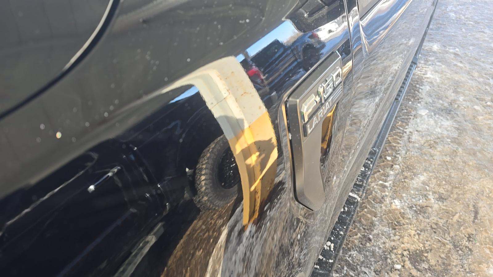 2023 Ford F-150 Lariat AWD