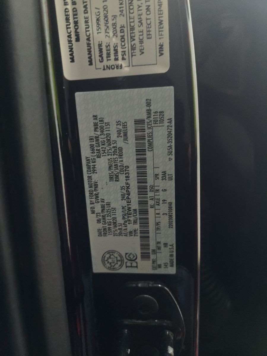 2023 Ford F-150 Lariat AWD