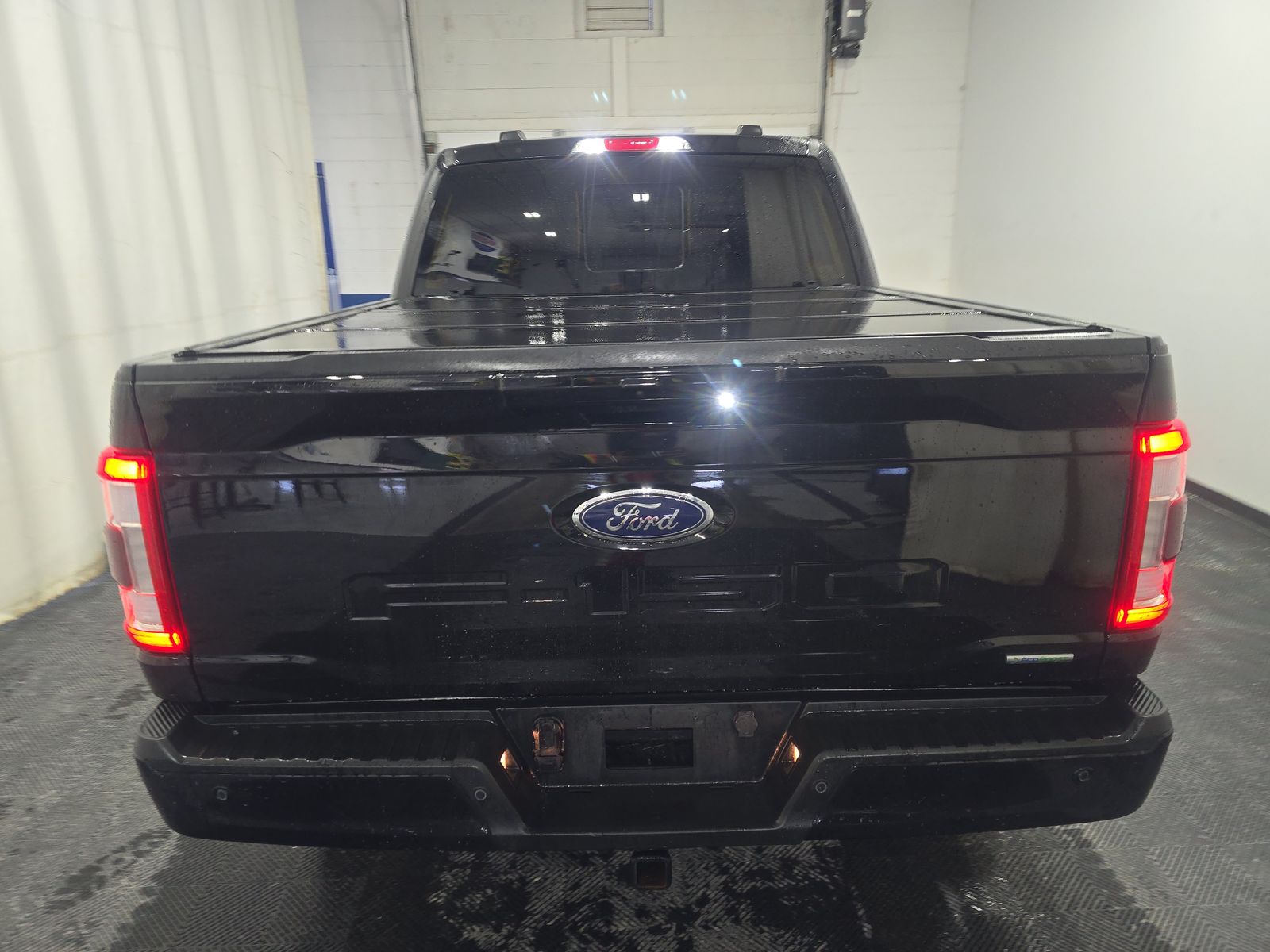 2023 Ford F-150 Lariat AWD