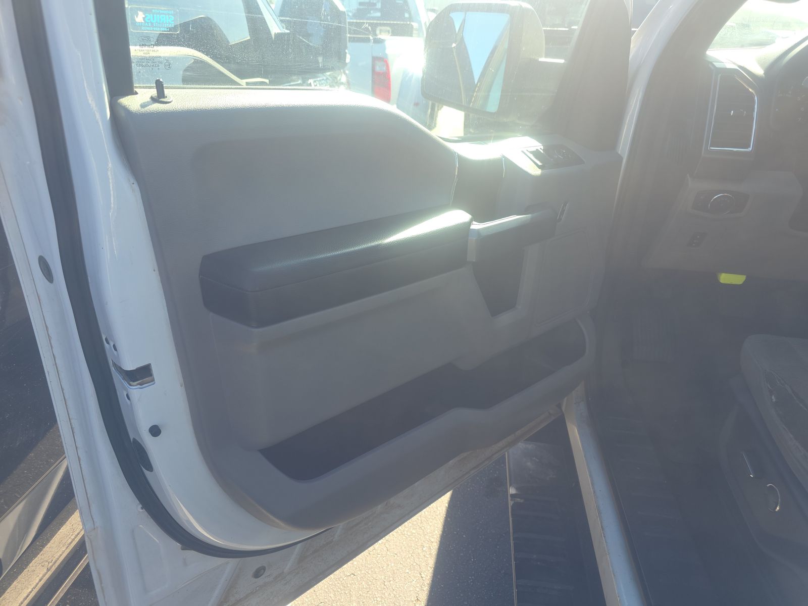 2015 Ford F-150 Lariat RWD