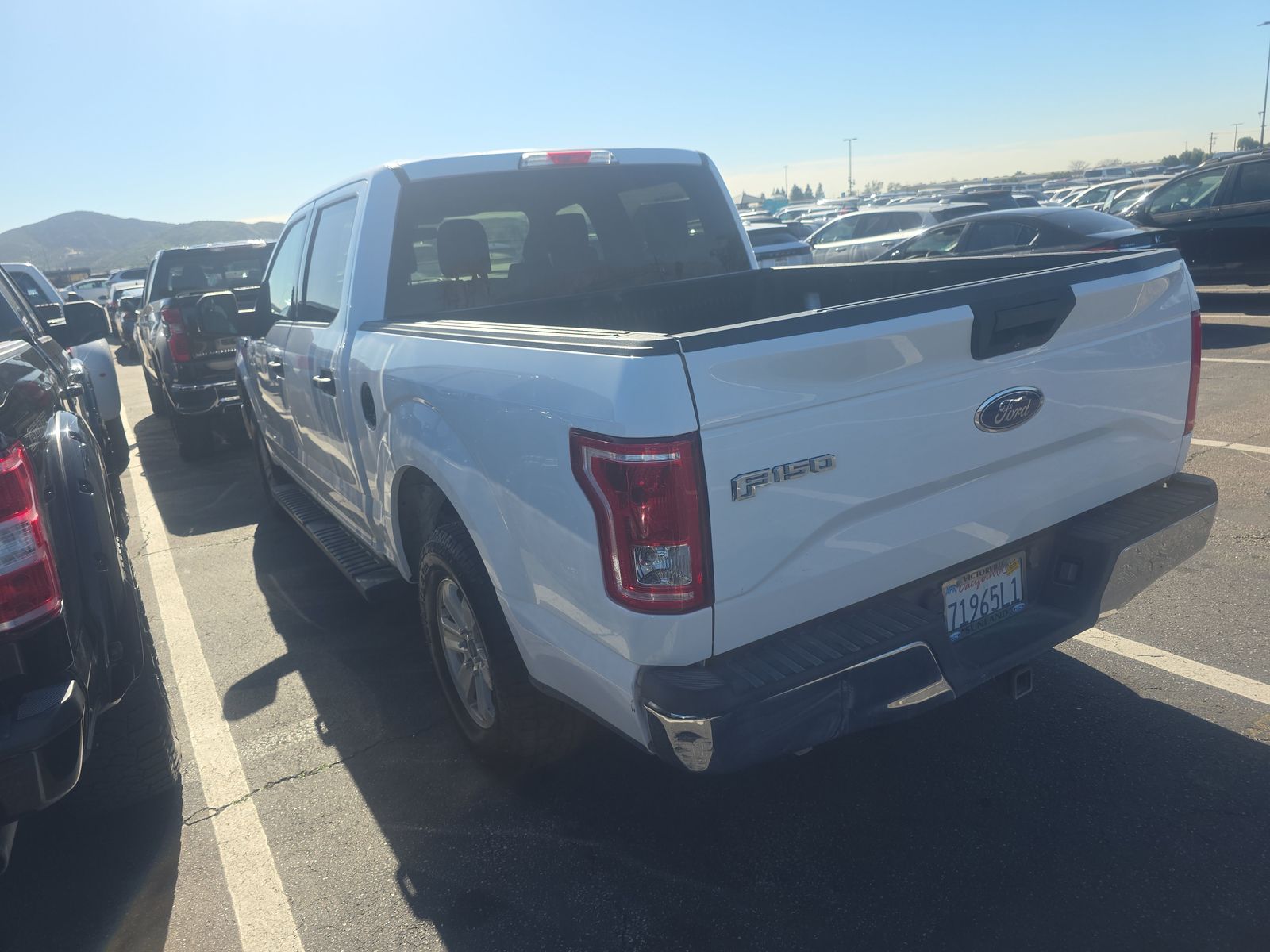 2015 Ford F-150 Lariat RWD