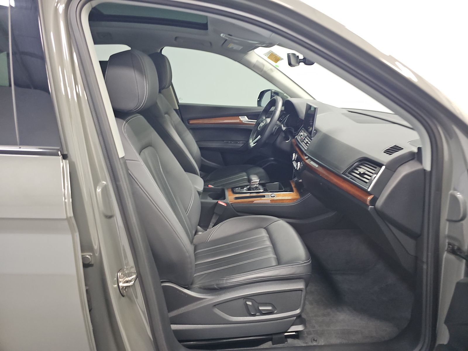 2023 Audi Q5 S line Premium Plus AWD