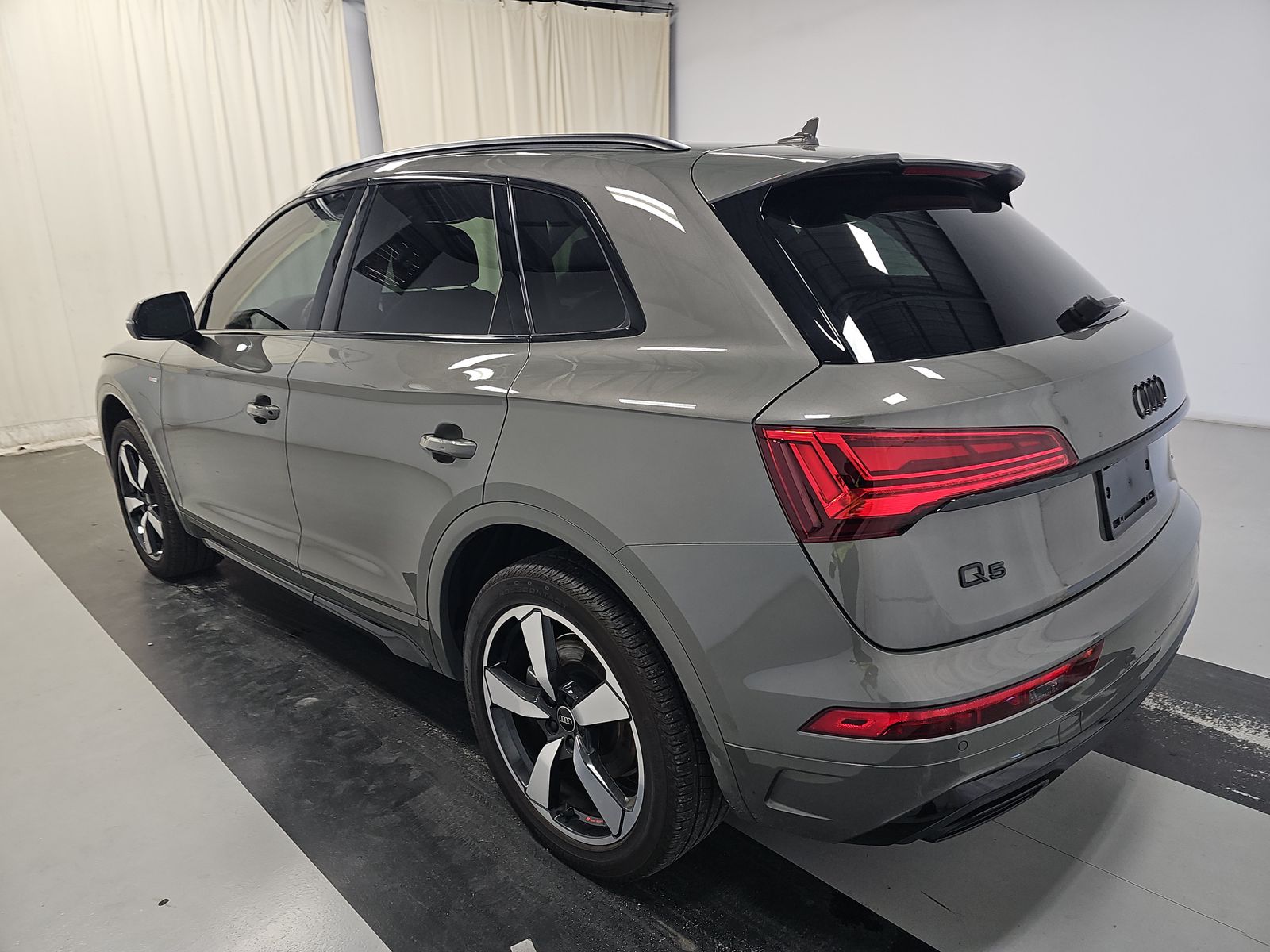 2023 Audi Q5 S line Premium Plus AWD