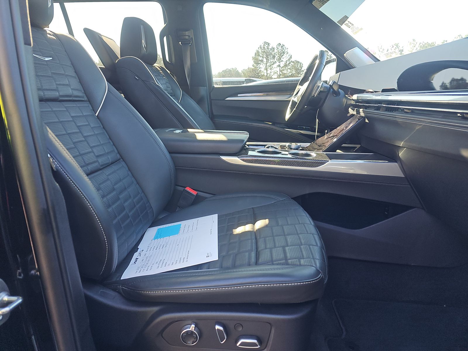 2025 Cadillac Escalade V-Series AWD