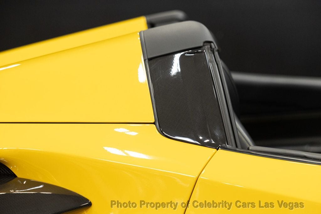 2017 Ferrari 488 Base RWD