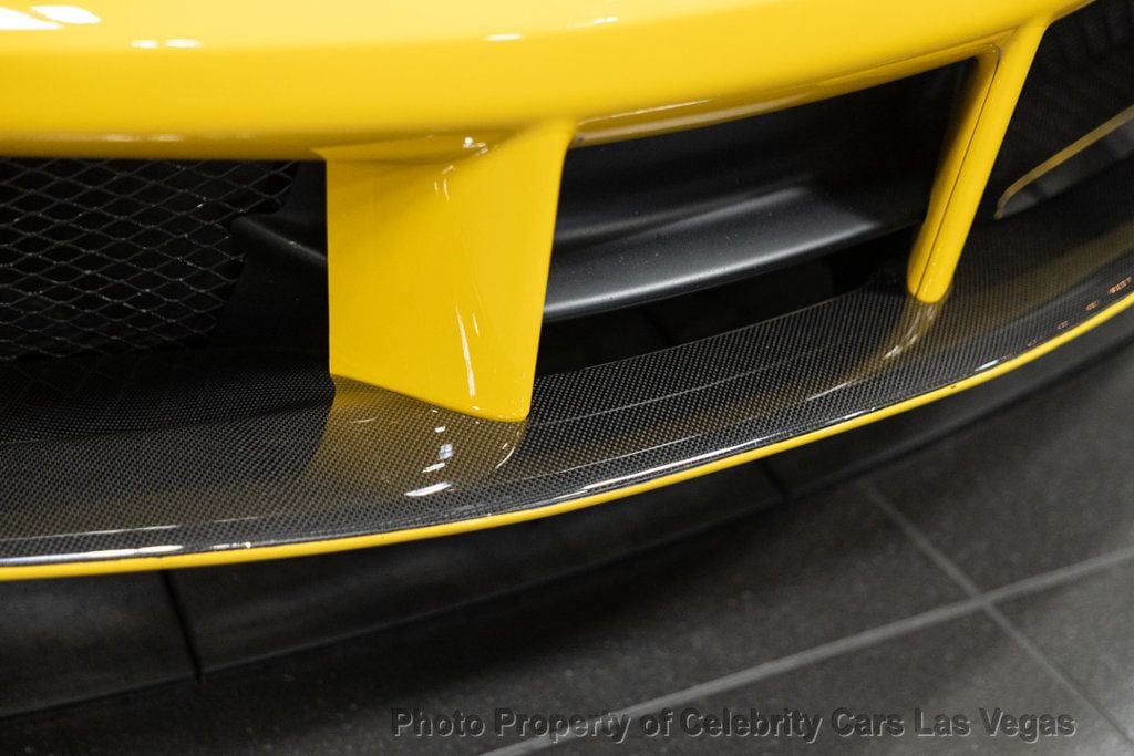 2017 Ferrari 488 Base RWD