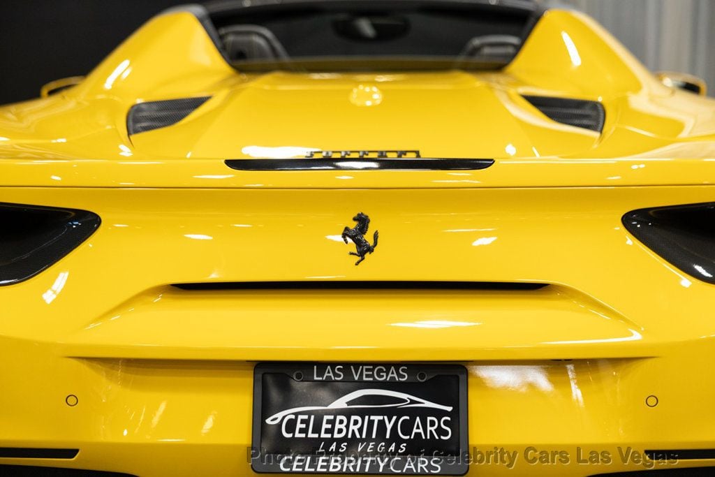 2017 Ferrari 488 Base RWD