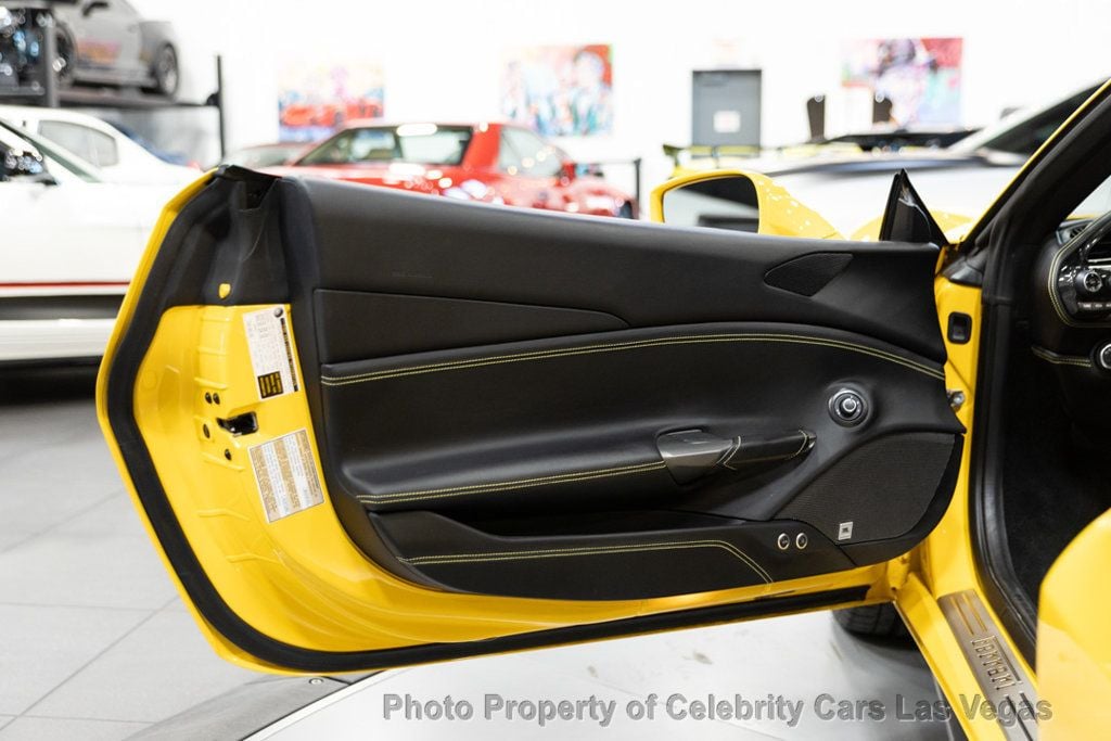 2017 Ferrari 488 Base RWD