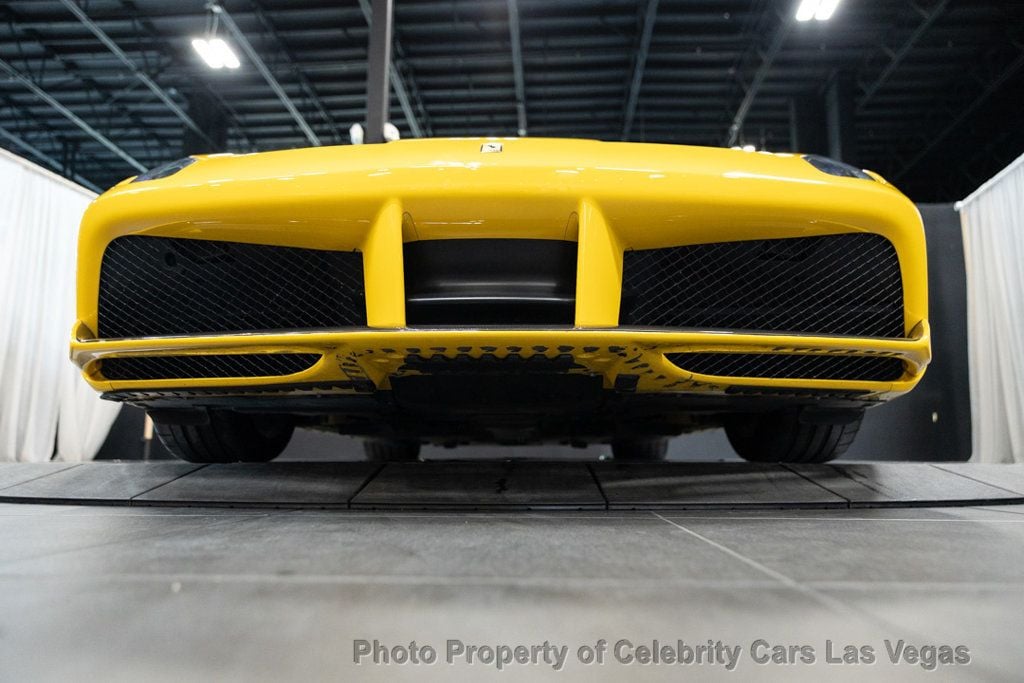 2017 Ferrari 488 Base RWD