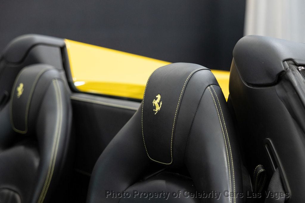 2017 Ferrari 488 Base RWD