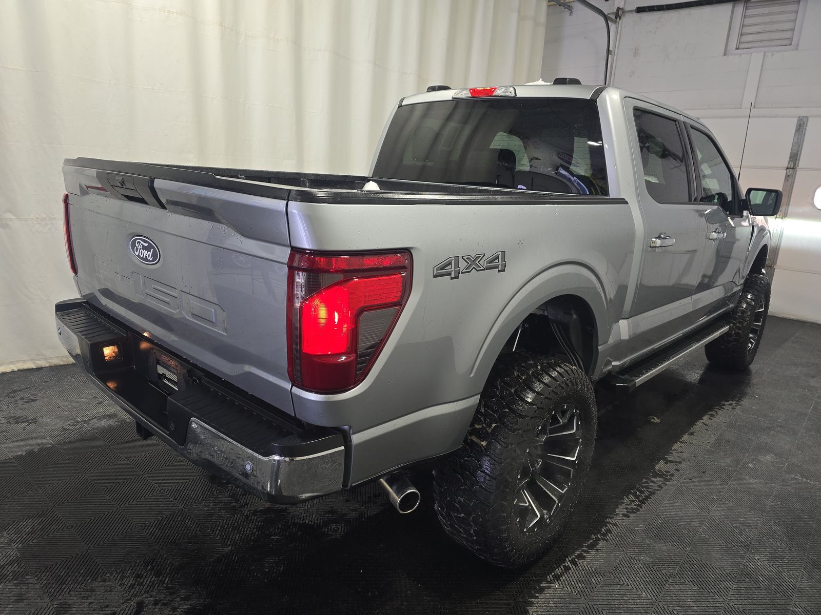 2025 Ford F-150 XLT AWD