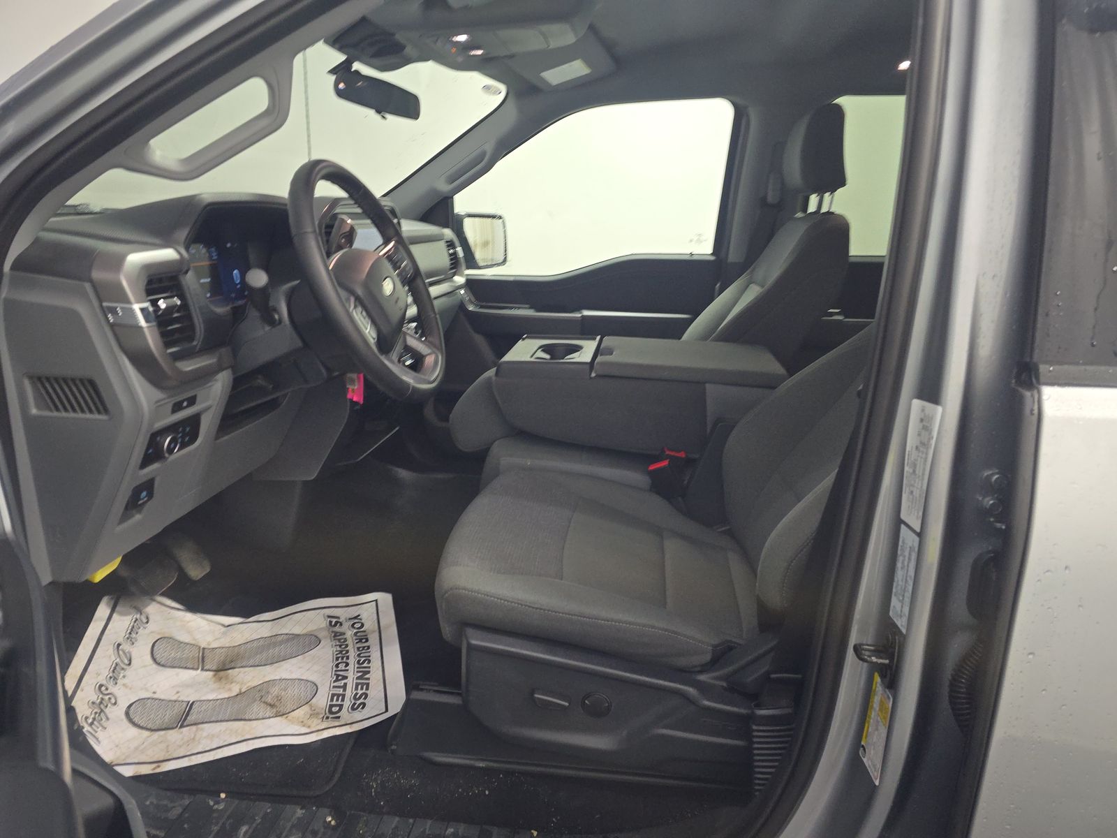 2025 Ford F-150 XLT AWD