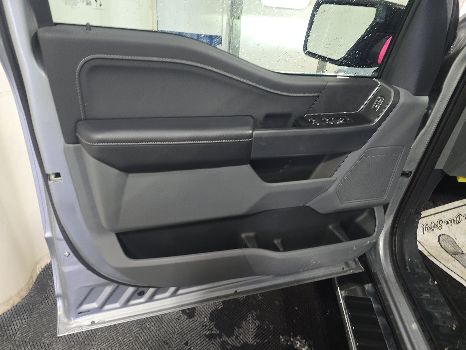 2025 Ford F-150 XLT AWD