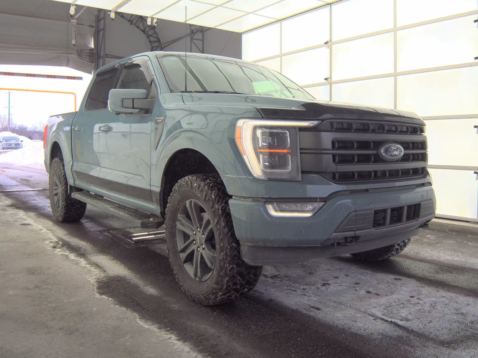 2023 Ford F-150 Lariat AWD