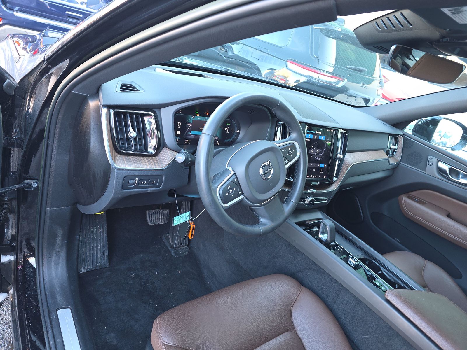 2022 Volvo XC60 Recharge T8 Inscription Expression AWD