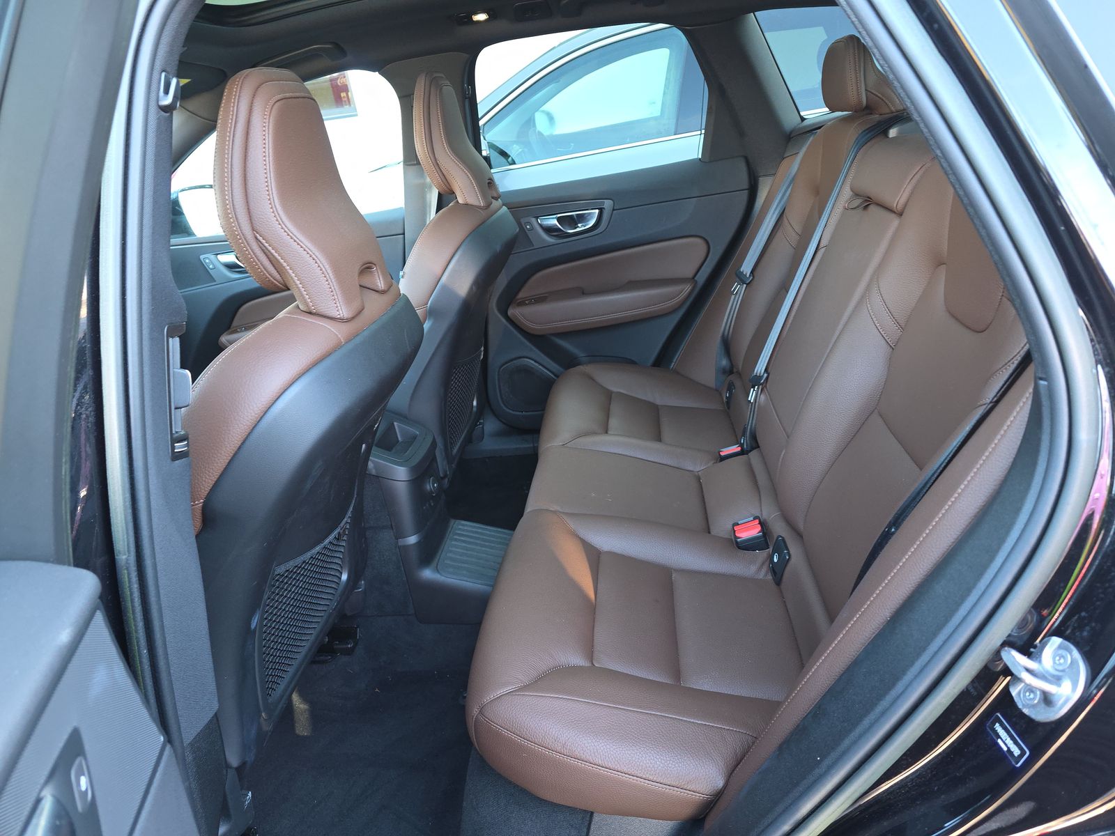 2022 Volvo XC60 Recharge T8 Inscription Expression AWD