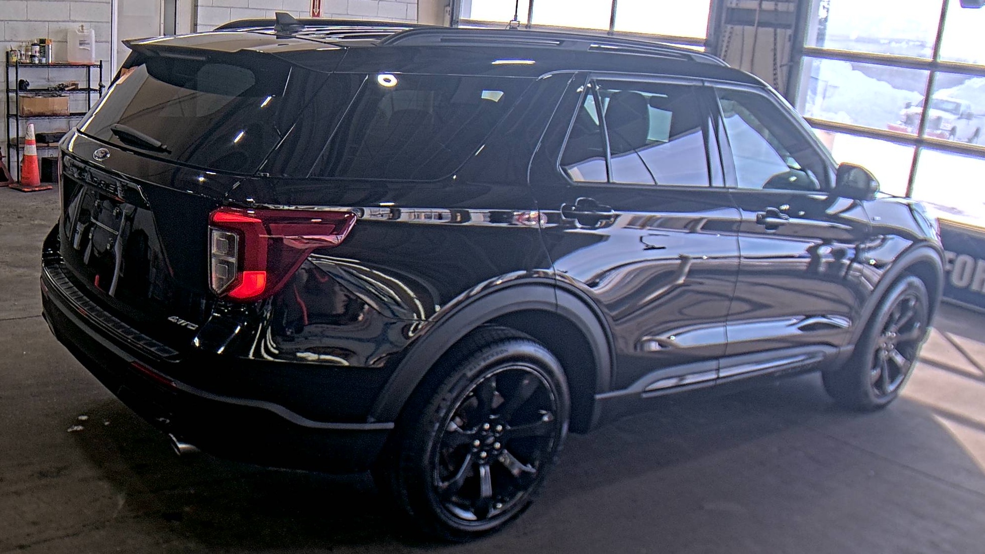 2022 Ford Explorer ST-Line AWD