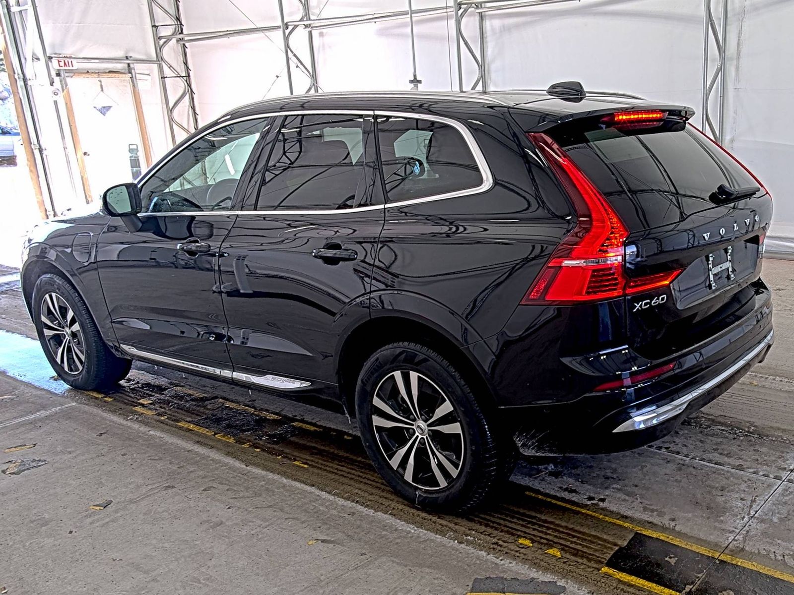 2022 Volvo XC60 Recharge T8 Inscription Expression AWD