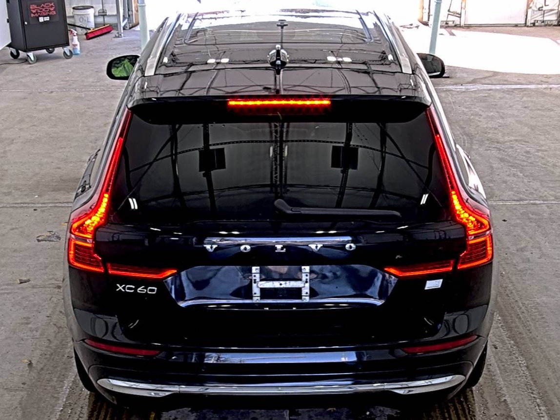 2022 Volvo XC60 Recharge T8 Inscription Expression AWD