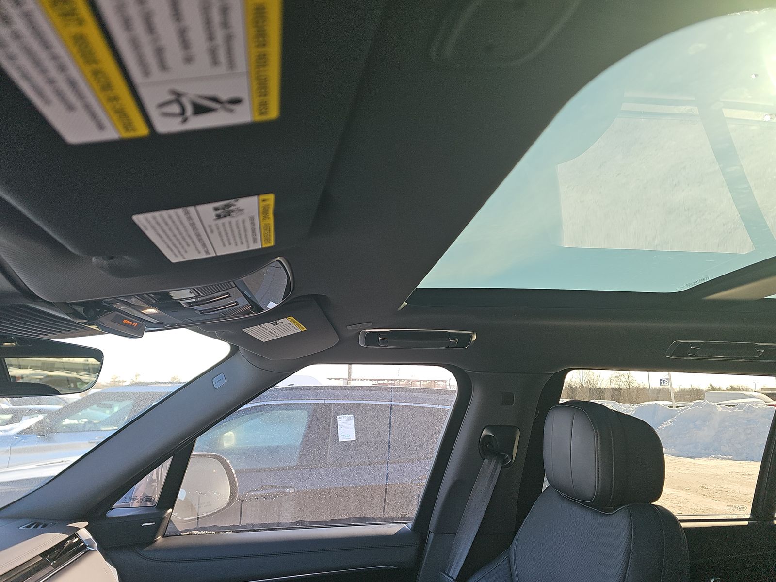 2024 Land Rover Range Rover SE LWB AWD