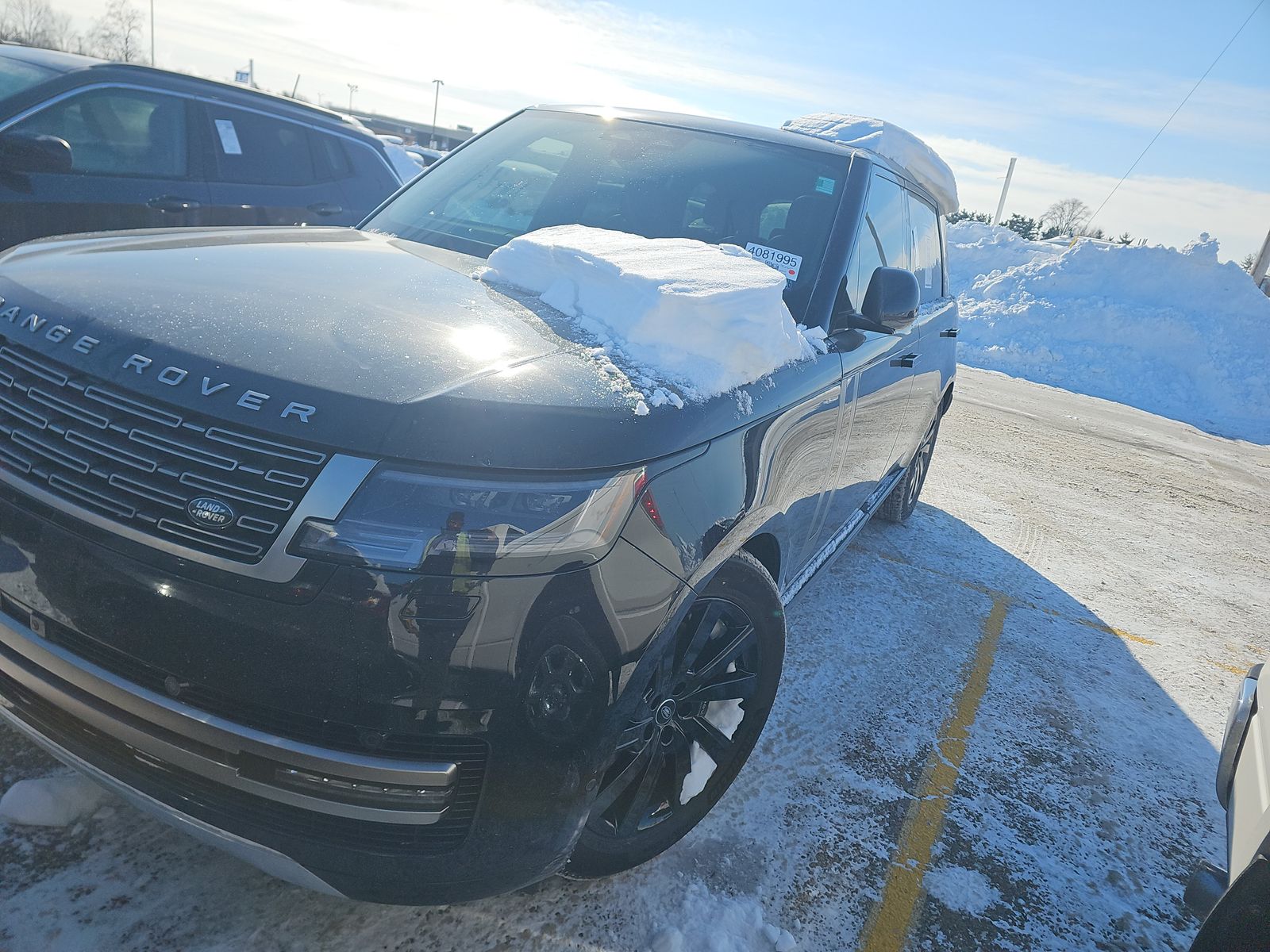 2024 Land Rover Range Rover SE LWB AWD