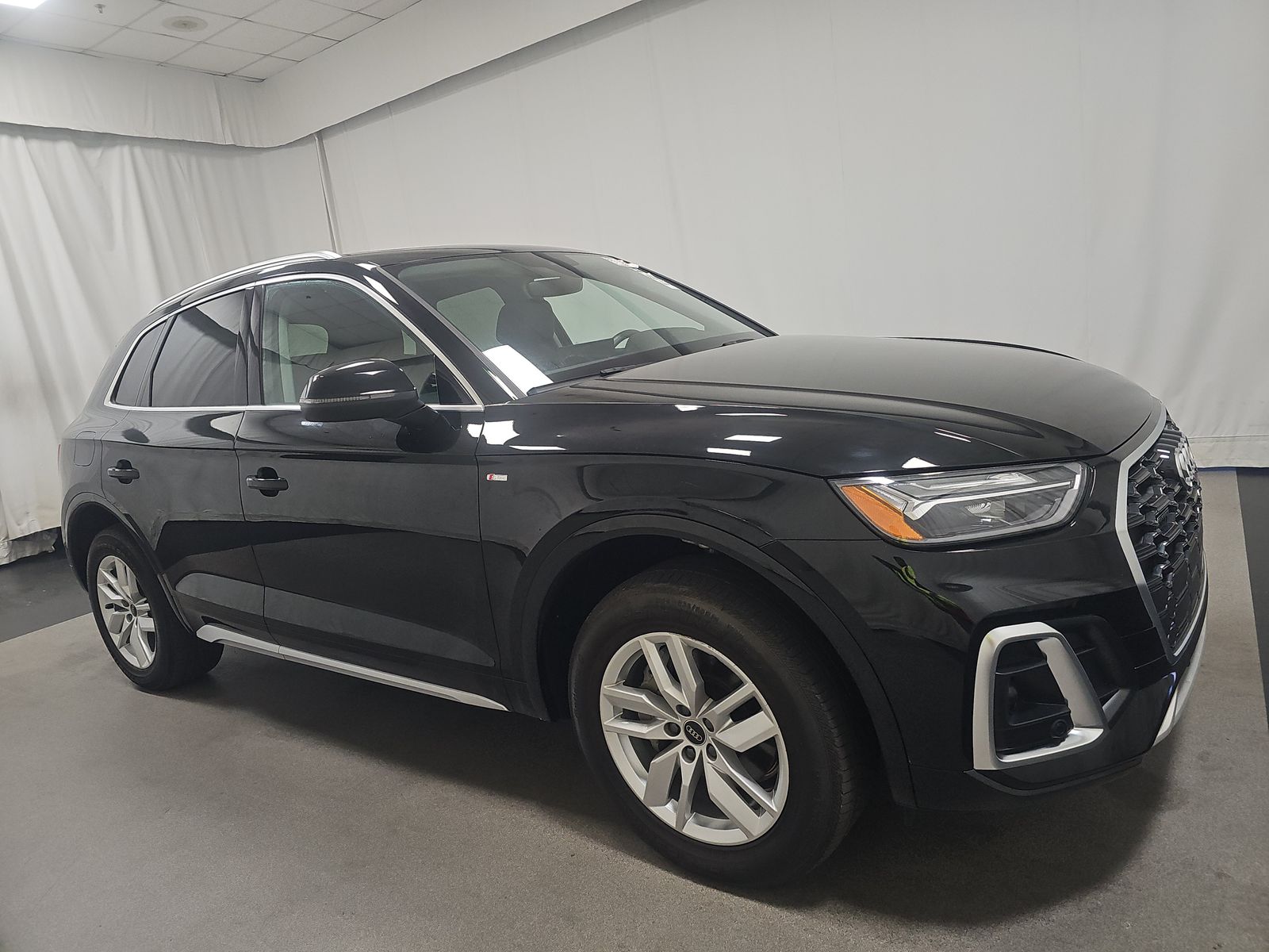 2023 Audi Q5 S line Premium AWD