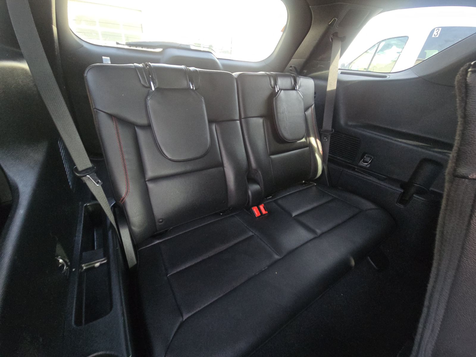 2022 Ford Explorer ST-Line AWD