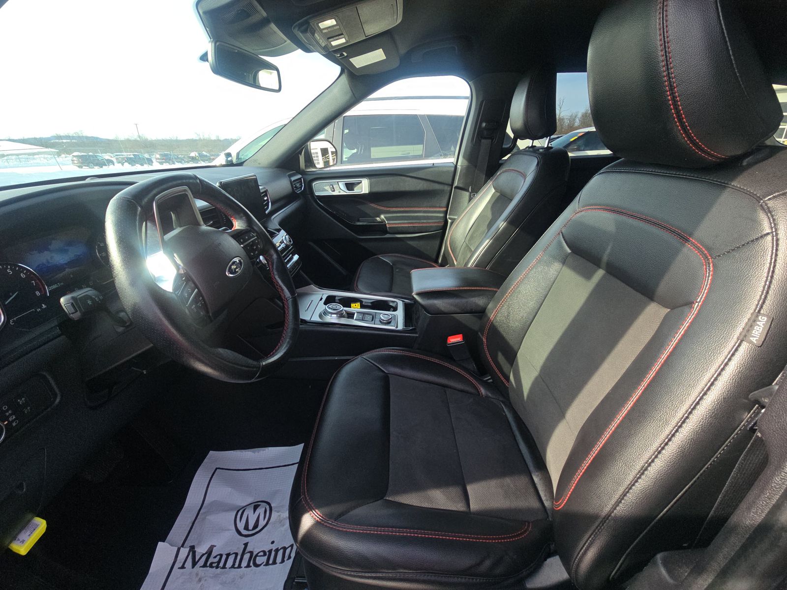 2022 Ford Explorer ST-Line AWD