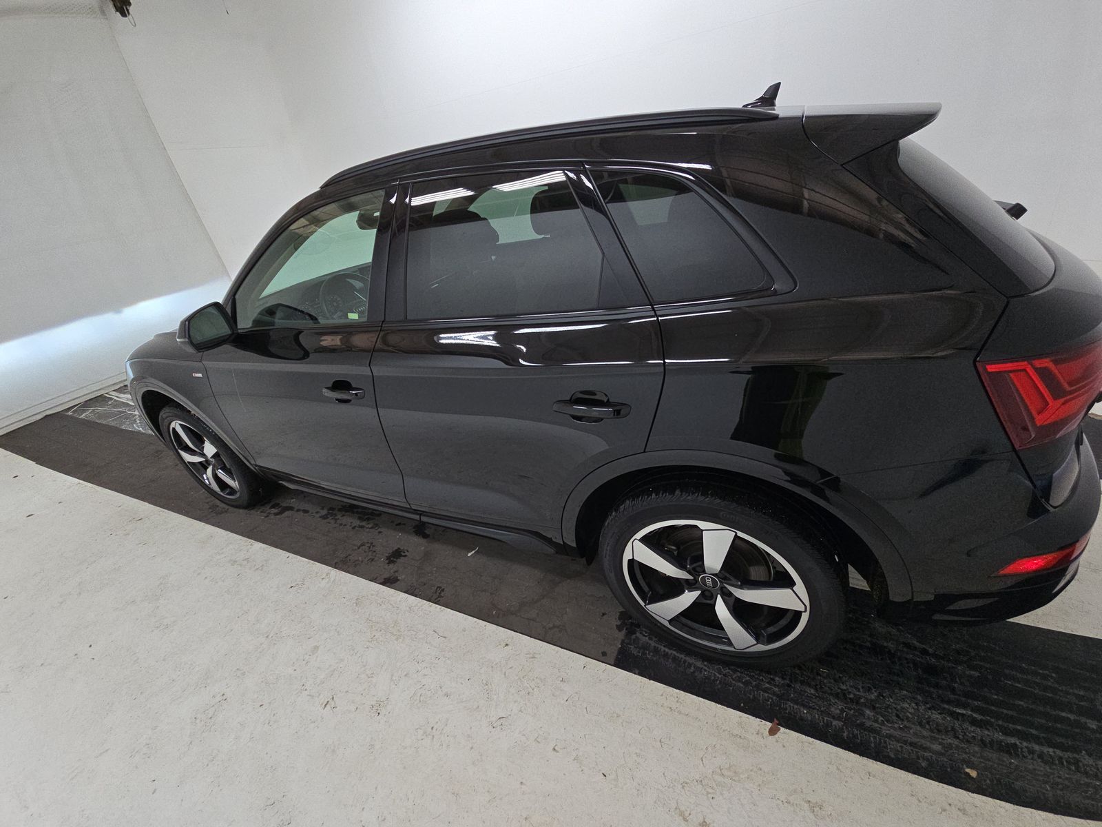 2022 Audi Q5 S line Premium Plus AWD