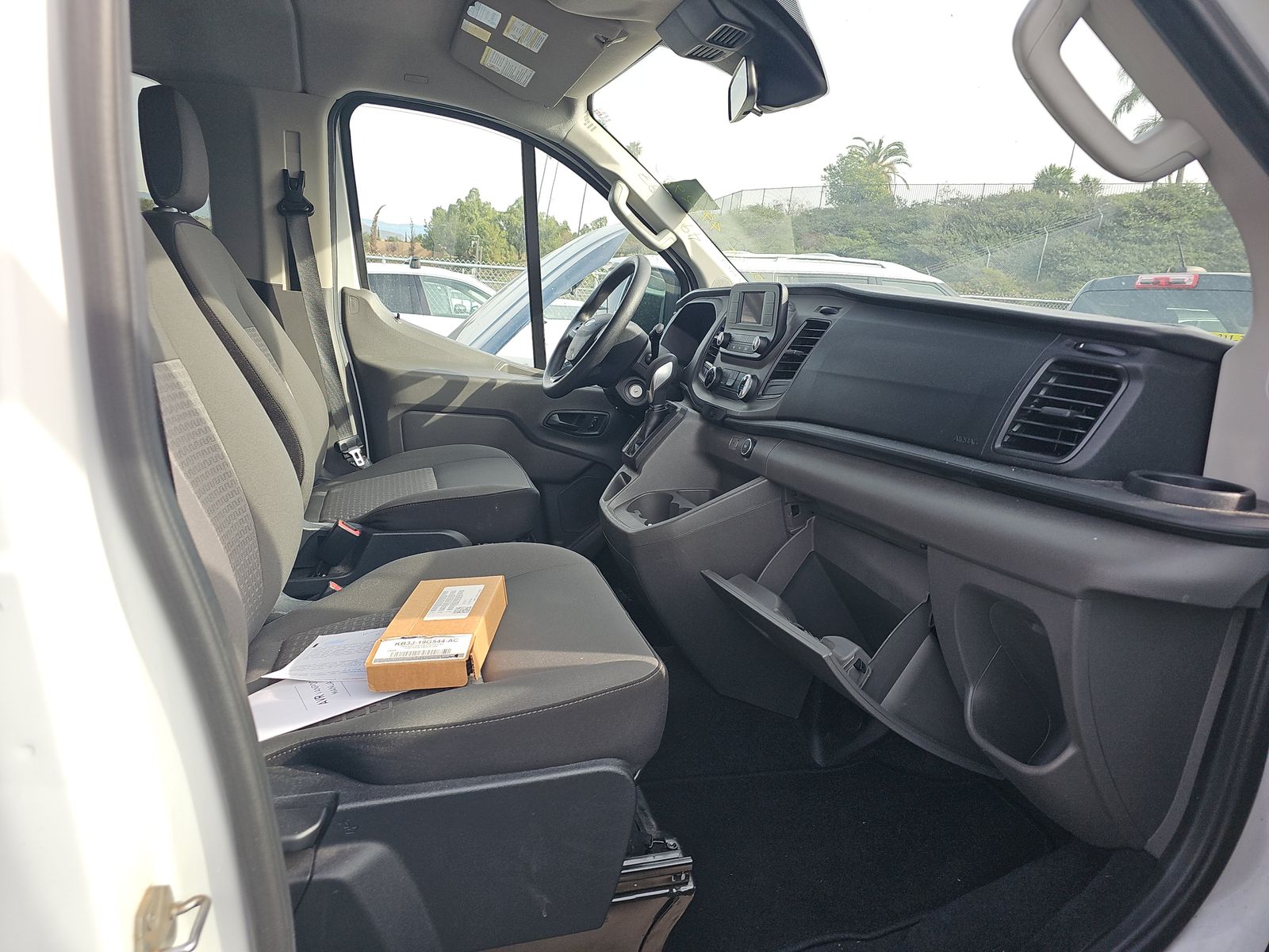 FORD TRANSIT 150 - 9