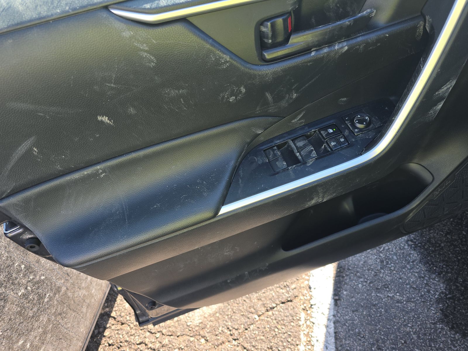 2024 Toyota RAV4 LE AWD