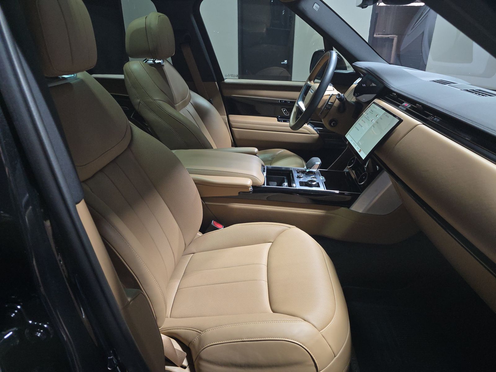 2023 Land Rover Range Rover SE AWD