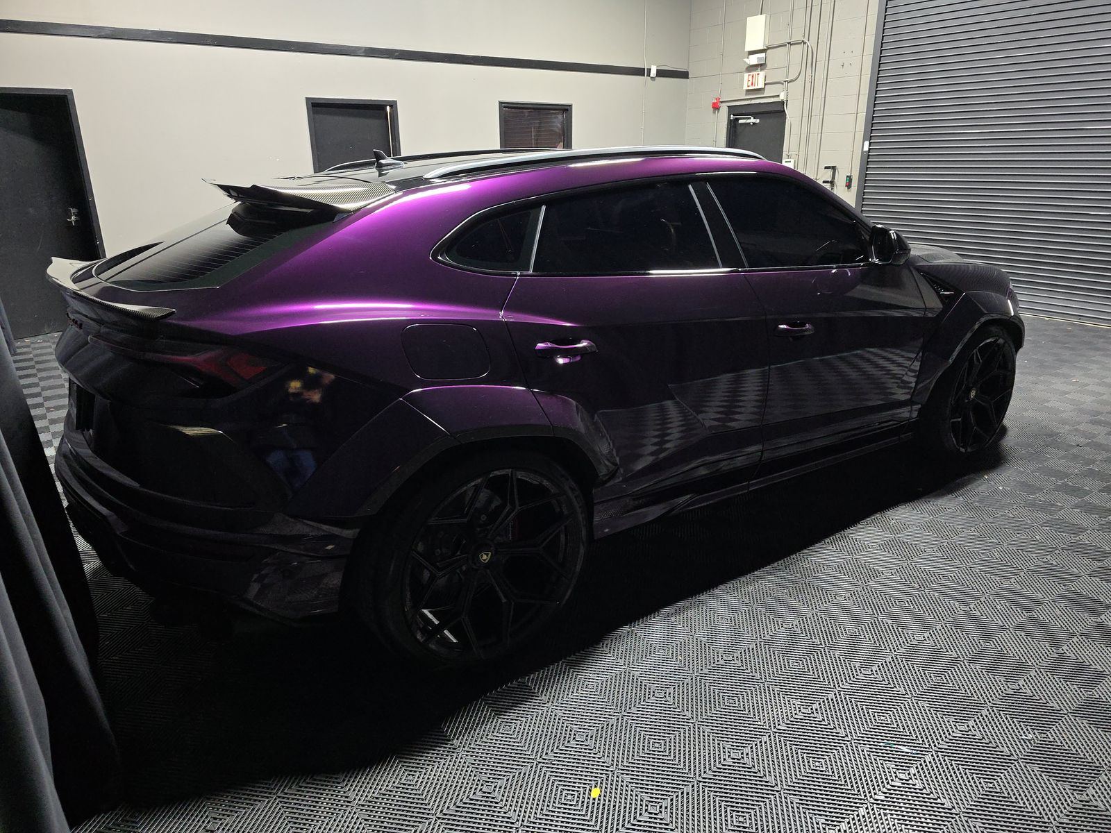 2019 Lamborghini Urus Base AWD