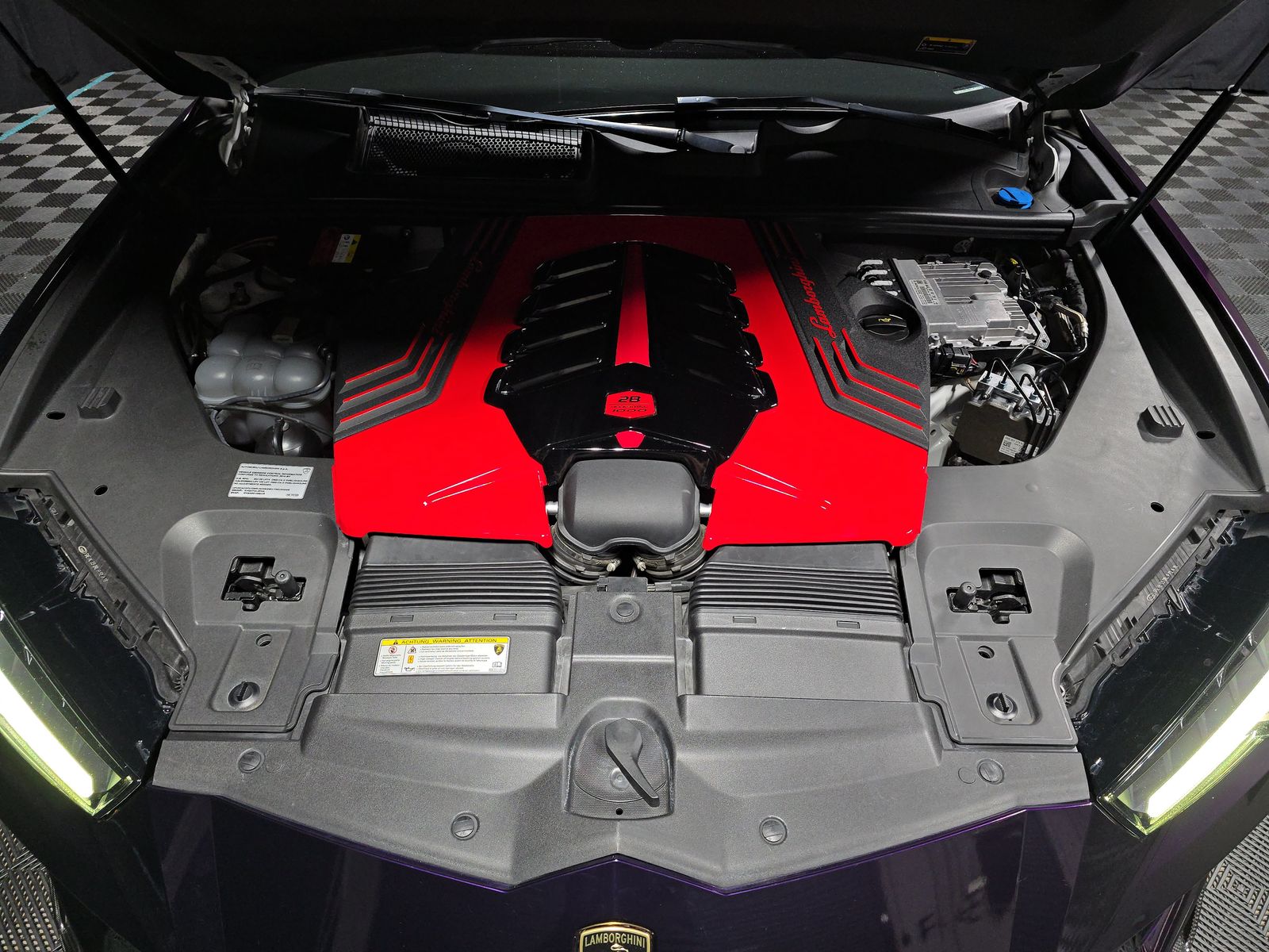 2019 Lamborghini Urus Base AWD