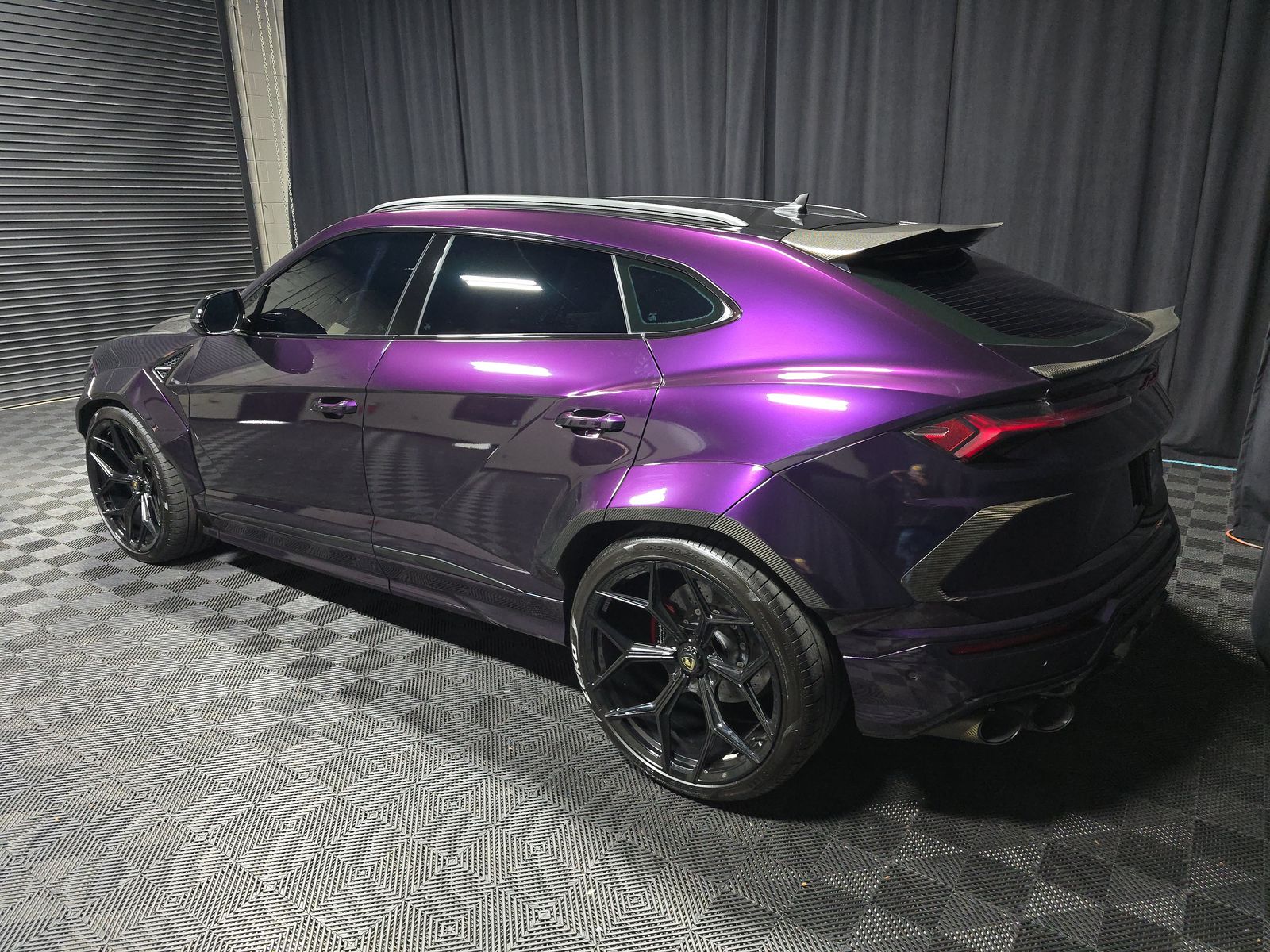 2019 Lamborghini Urus Base AWD