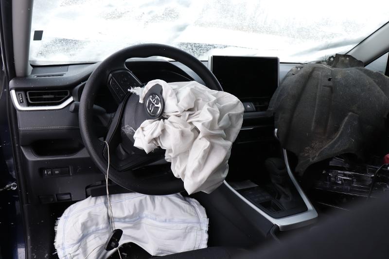 2025 Toyota RAV4 XLE AWD