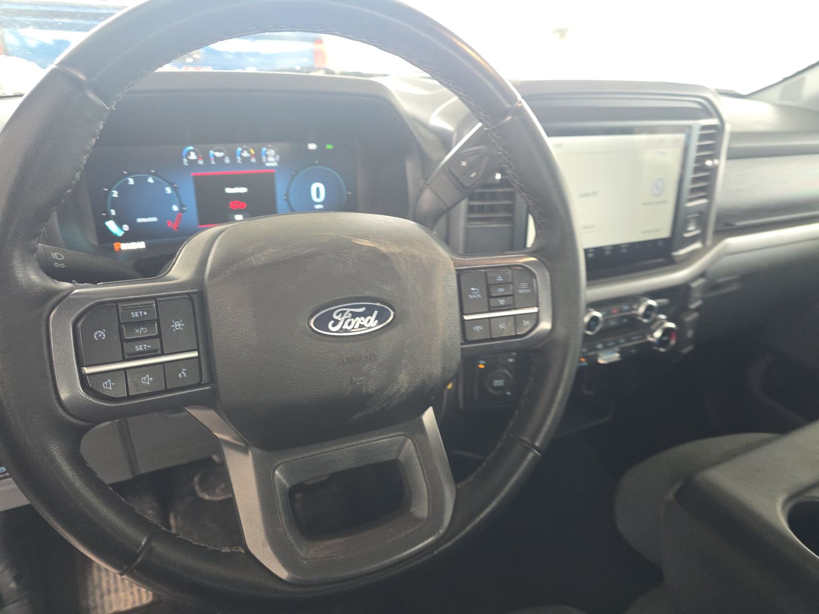 2025 Ford F-150 XLT AWD