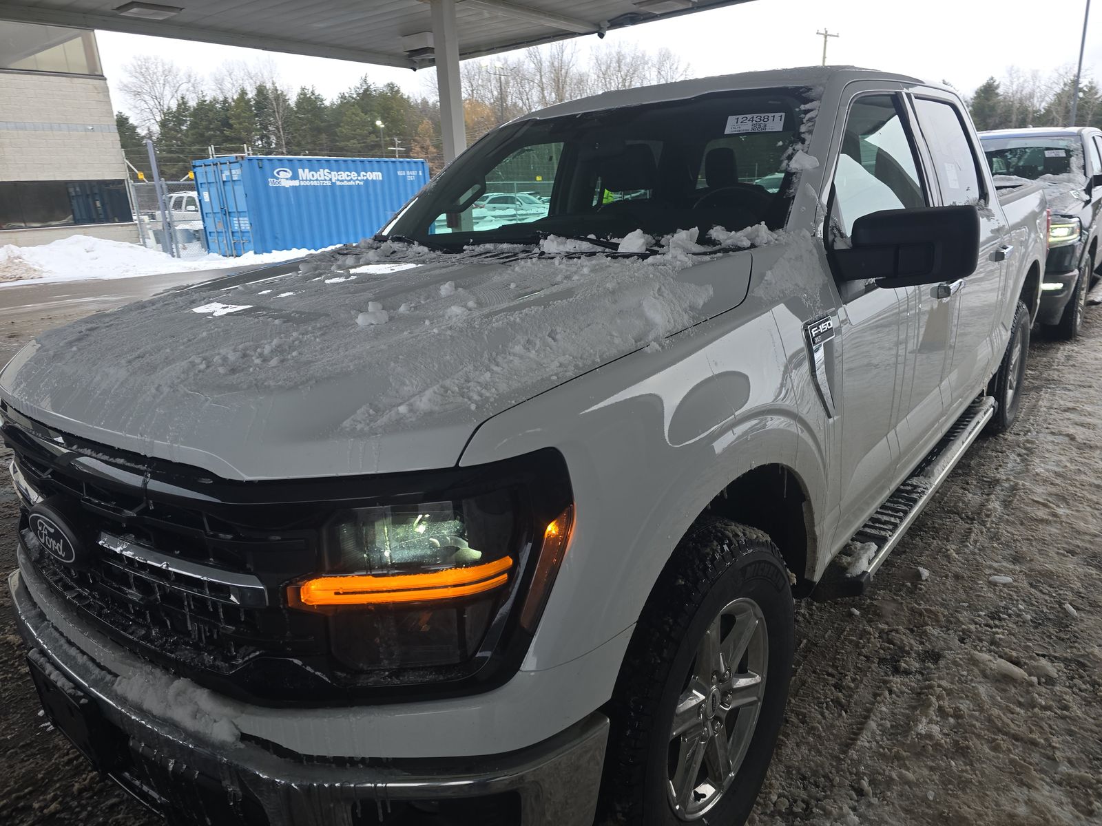 2025 Ford F-150 XLT AWD