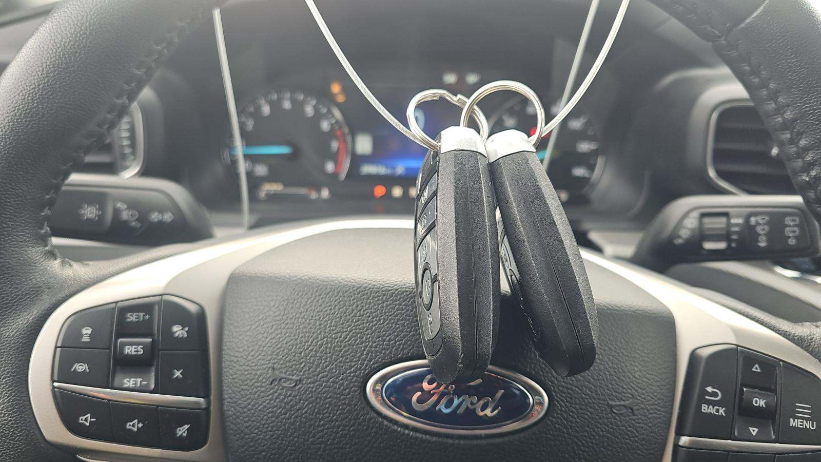 2023 Ford Explorer XLT AWD